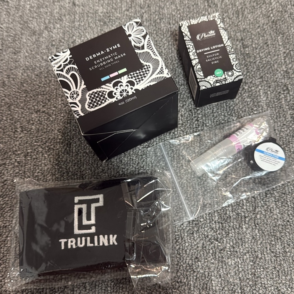 Trulink and Derma-Zyme Skincare Set - Picture 2 of 2